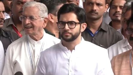 Aditya Thackeray (3)