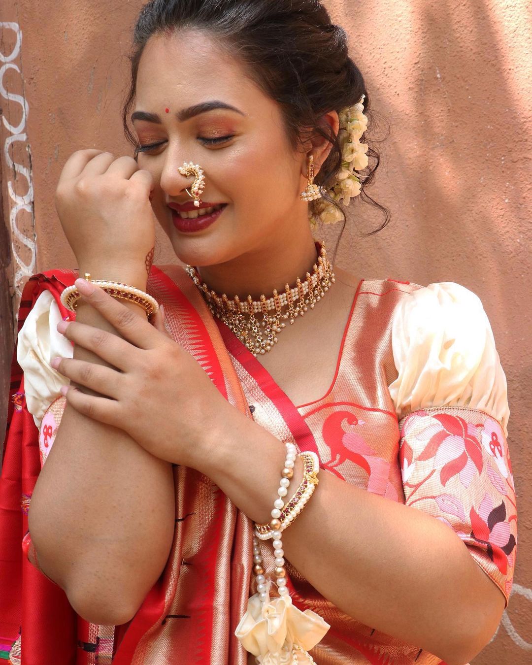 Girija Prabhu Mangalagauri Look