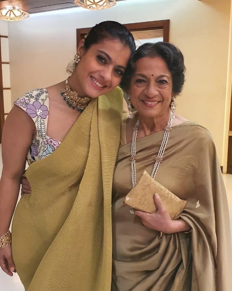 Kajol With Her Mother Tanuja 