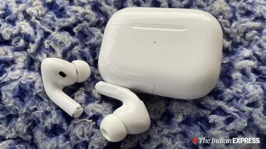 AirPods Pro available at Rs 690 on Flipkart