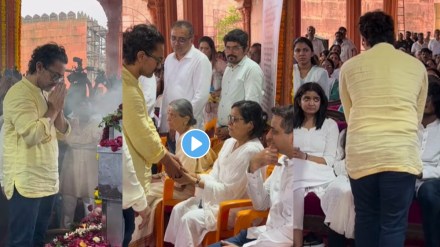 aamir khan at nitin desai funeral