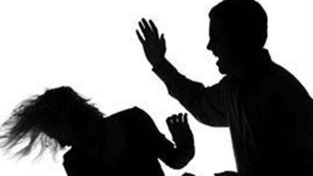 girl beaten front college one-sided love amravati