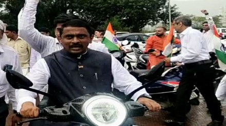 panvel bjp tricolor bike rally independence day