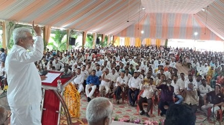 dada bhuse, guardian minister, mahatma gandhi vidyamandir, adivasi seva samiti, malegaon, nashik