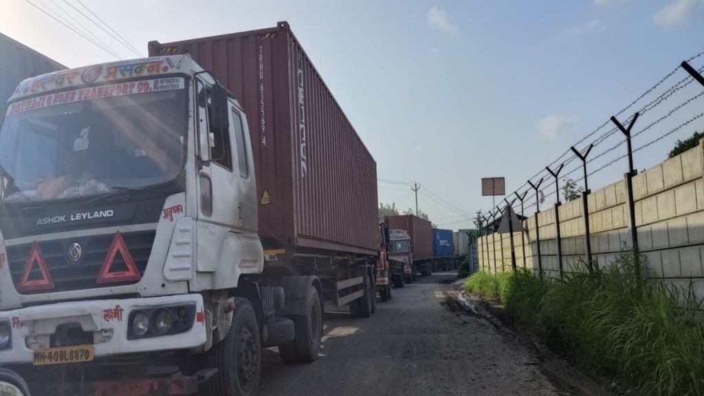 traffic jam on dighode road due to container trucks