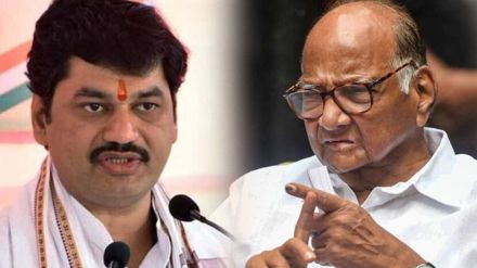 dhananjay munde on sharad pawar