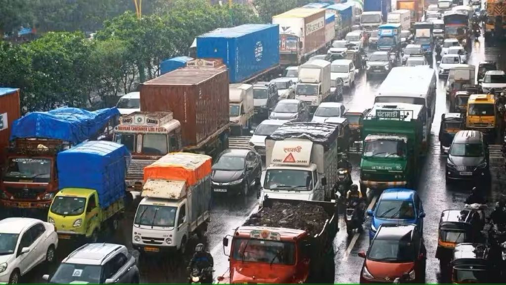 traffic jam in gaimukh to navghar