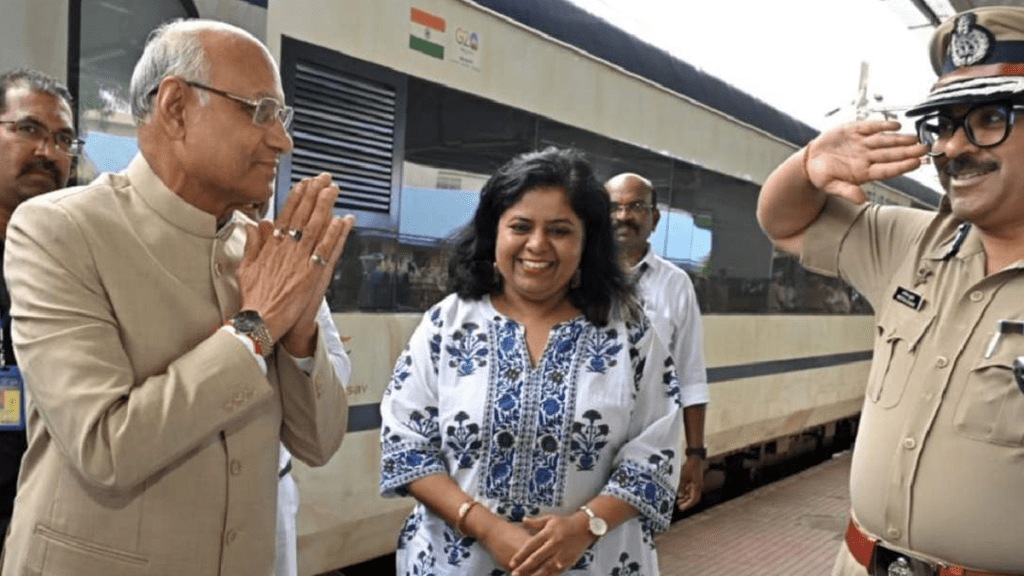 maharashtra governor ramesh bais left nagpur vande bharat express