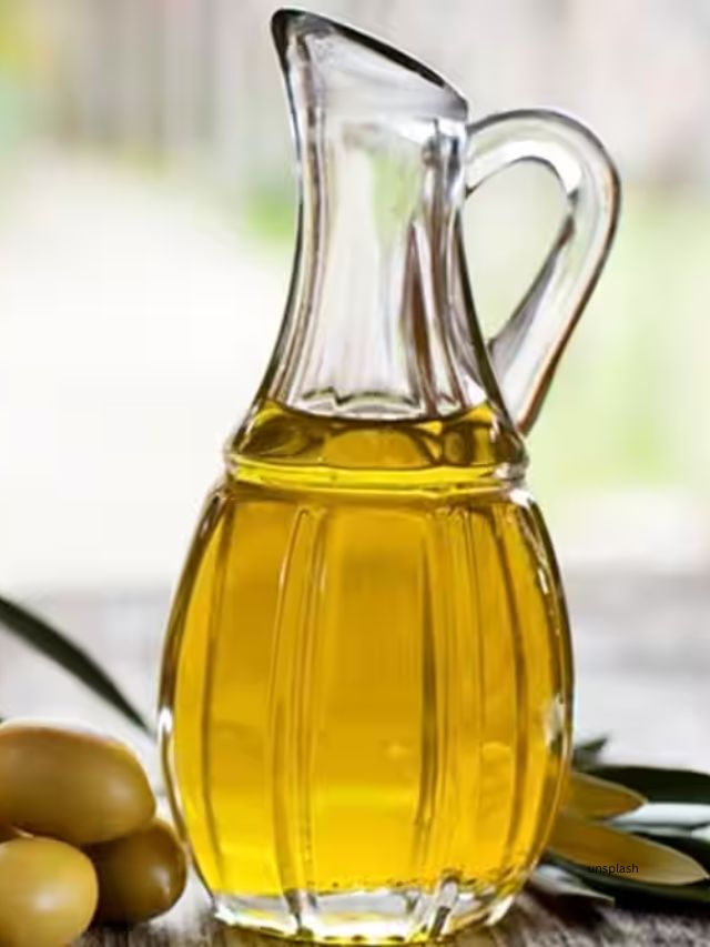 olive oil (Unsplash)