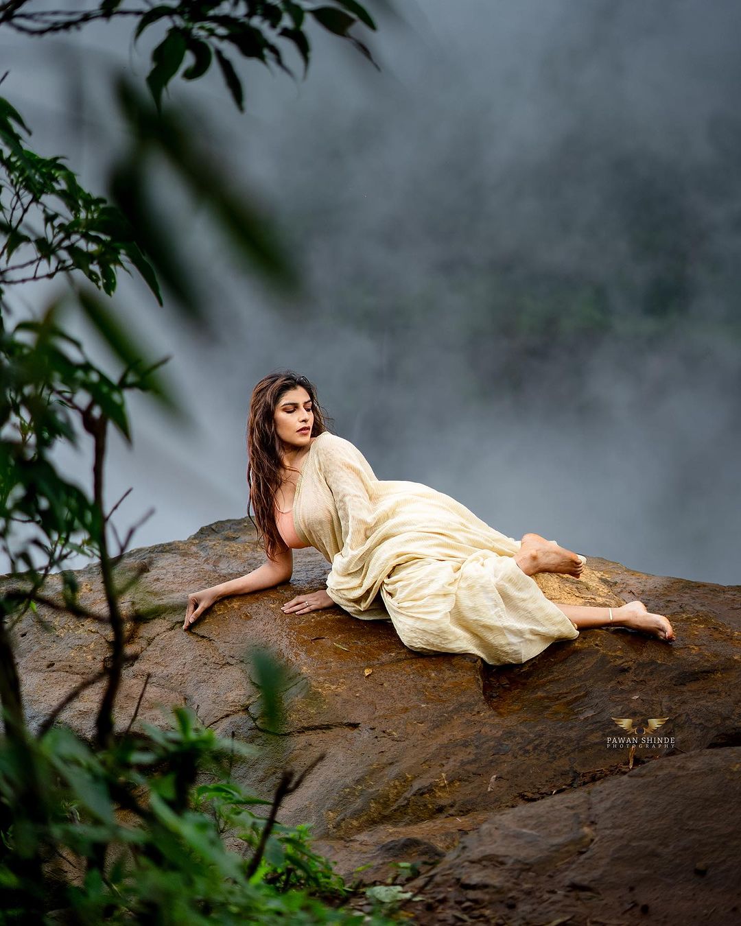 mira-jagannath-monsoon-special-photoshoot