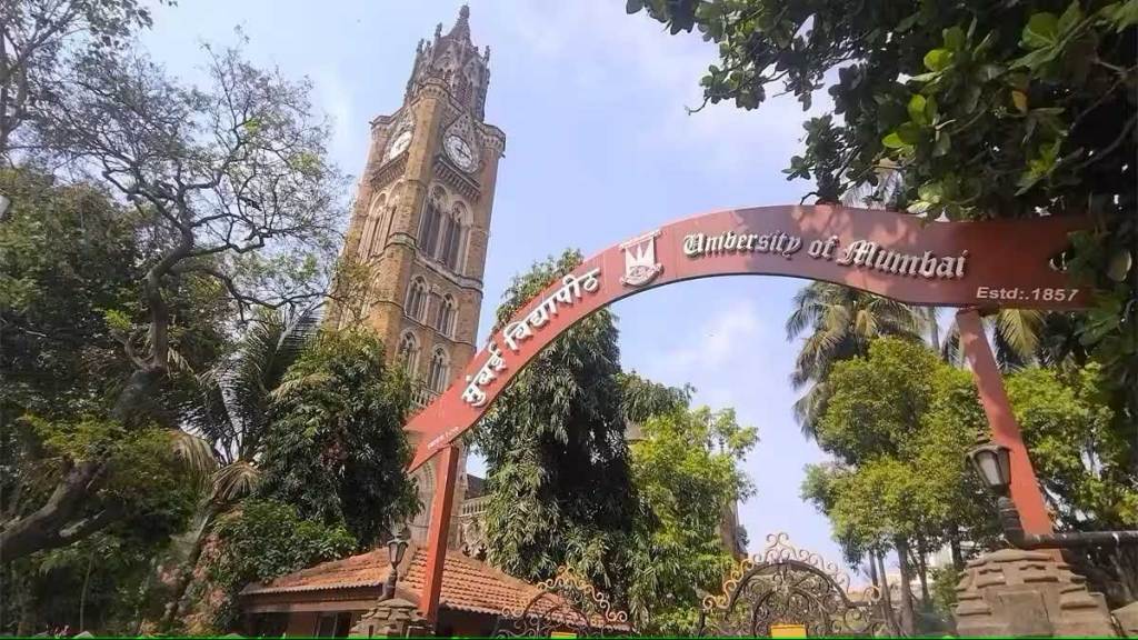 student union gathered around mumbai university fort complex to protest over senate election issue