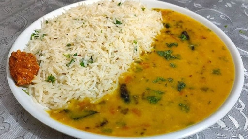 Varan Bhaat advantages or dal rice benefits for healthy lifestyle