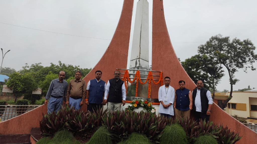 mass tributes paid martyrs foundation dr. punjabrao deshmukh agriculture university