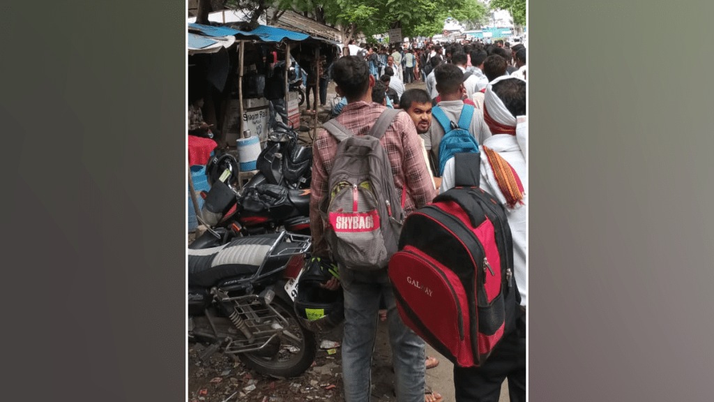 servers down Talathi recruitment exam candidates chaos outside exam centre nagpur