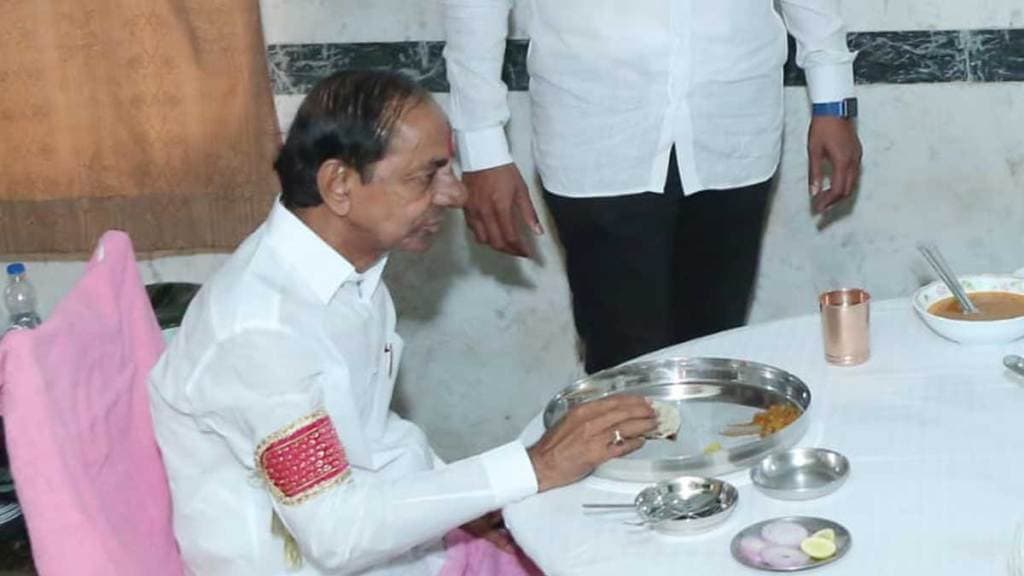 telangana cm k chandrasekhar rao enjoy non vegetarian meal