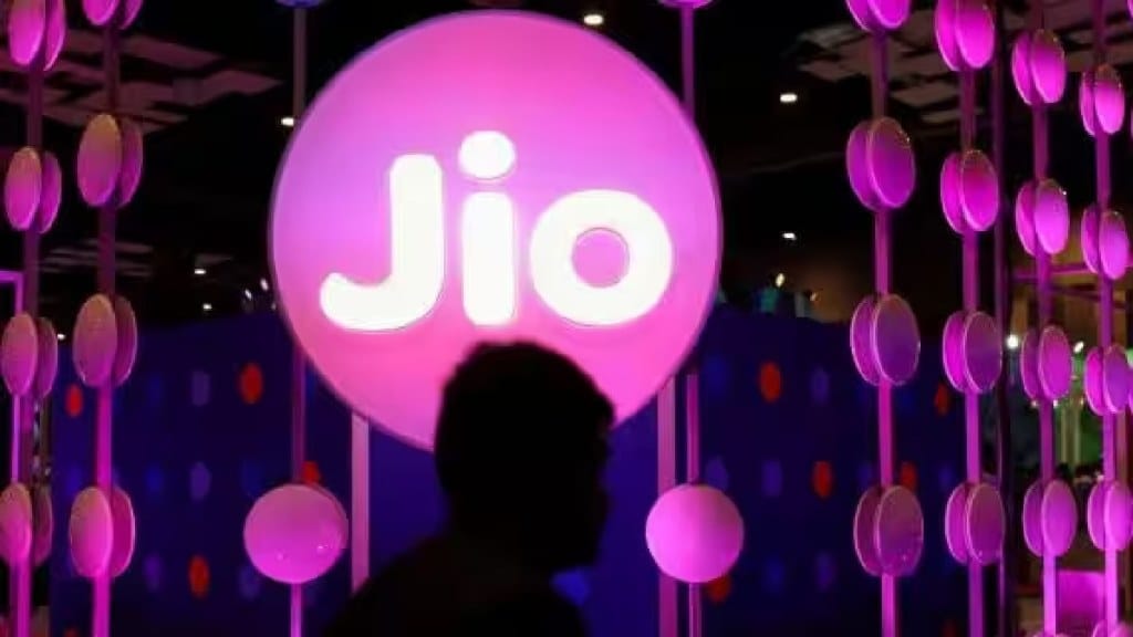 reliance jio daily 2.5 gb deta and benifits