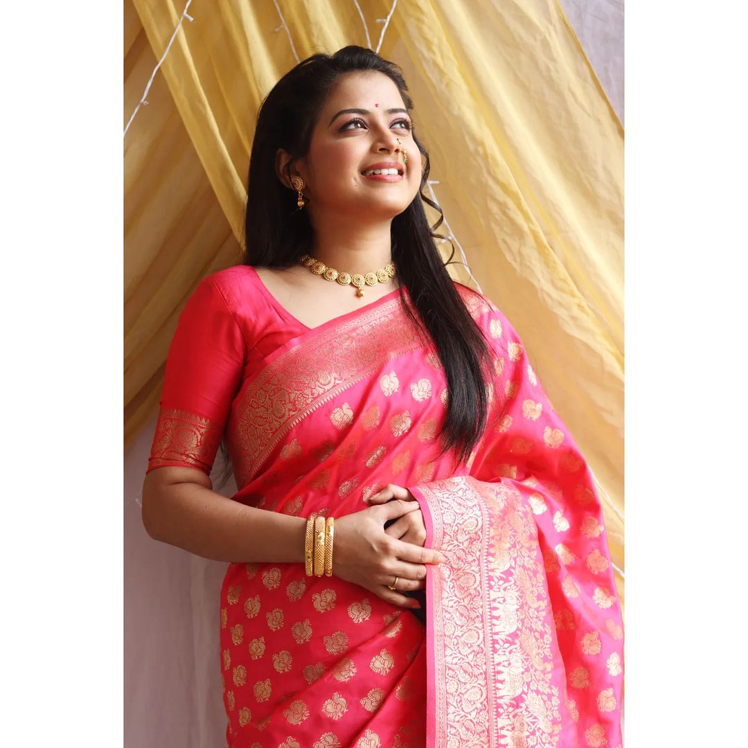 Tanvi Mundle Nauvari Saree