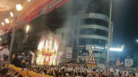 ganesh-visarjan