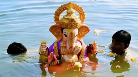 More than 17,000 seven-day Ganpati idols immersed, five thousand idols immersed artificial lake mumbai