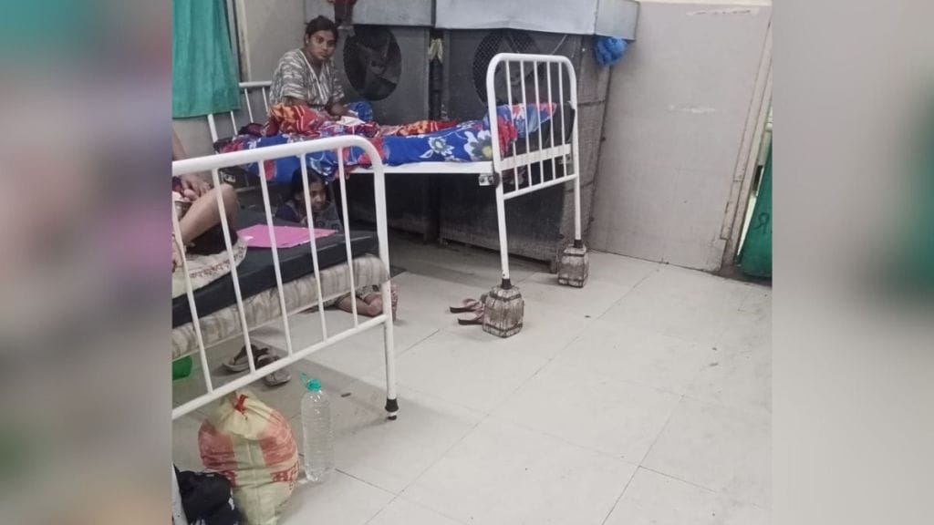 Cement blocks under beds in Mayo Hospital