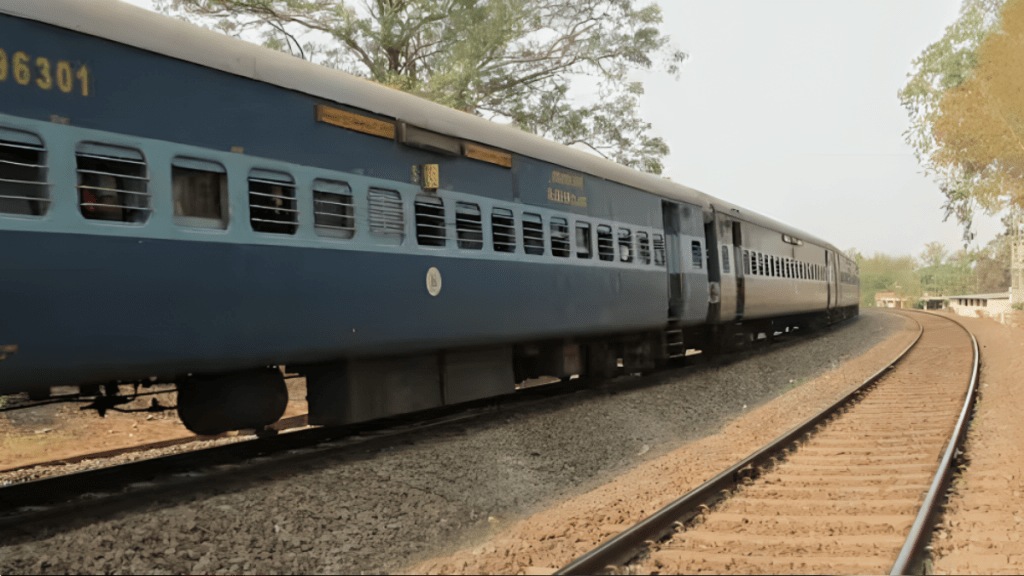 Nagpur-Bhusawal passenger closed three years commuters suffering