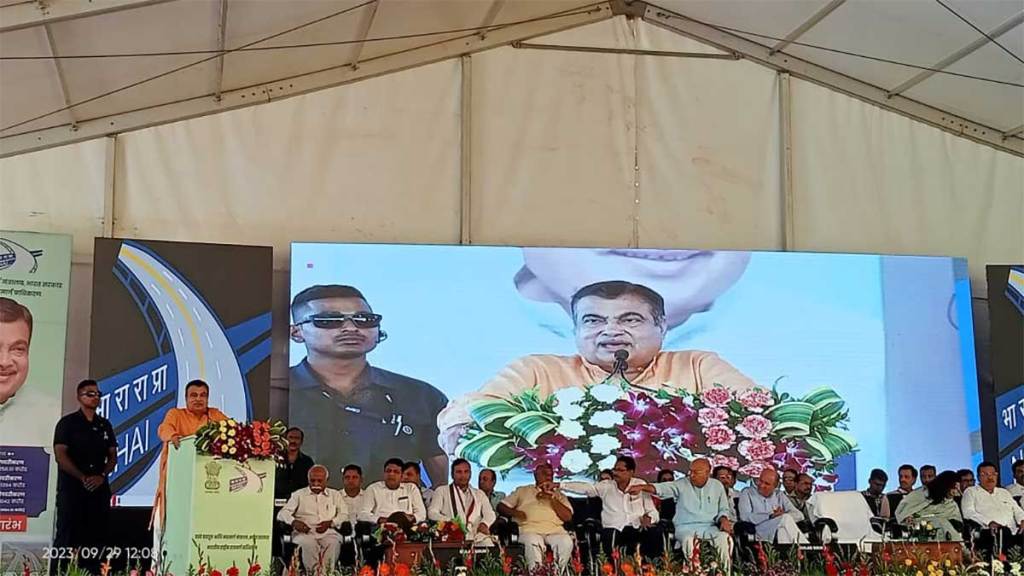 union minister nitin gadkari inaugurates development