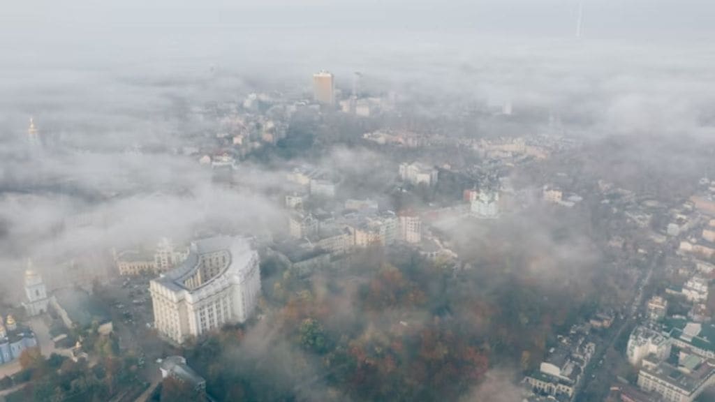 shocking air pollution effect Indians life expectancy reduced by 5.3 years due to Poor Air Quality