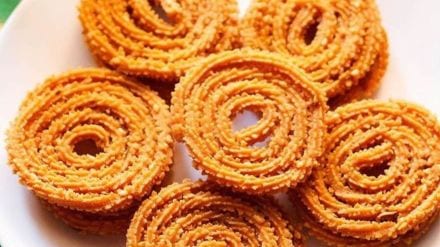 crispy chakli recipe how to make make chakli crispy tips