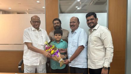 Azambhai Pansare supports Sharad Pawar