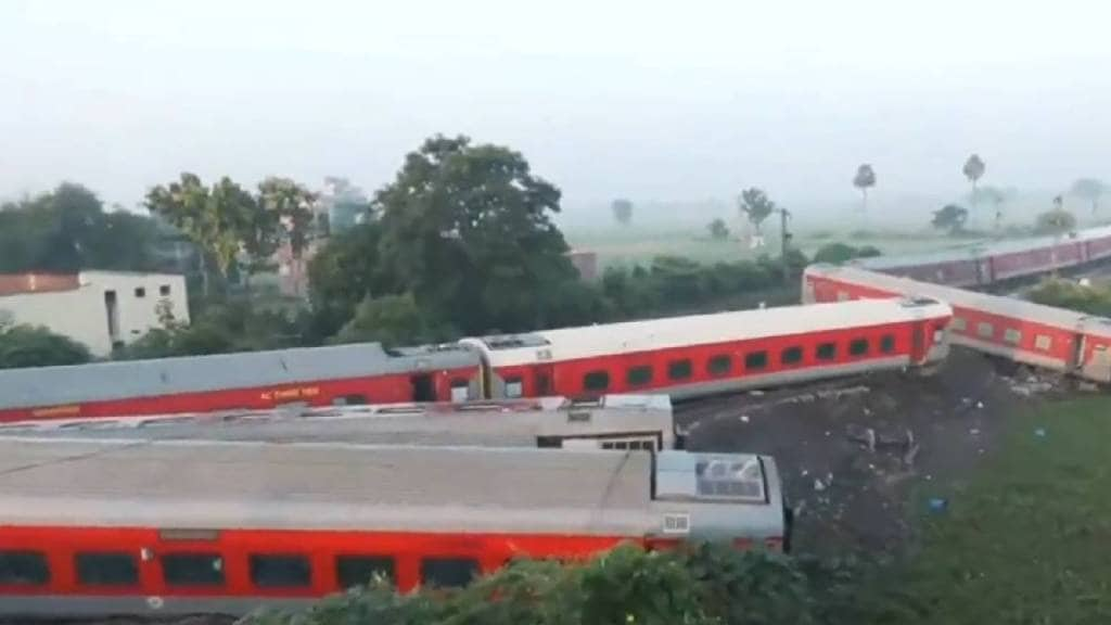 Bihar Train Accident Updates in Marathi