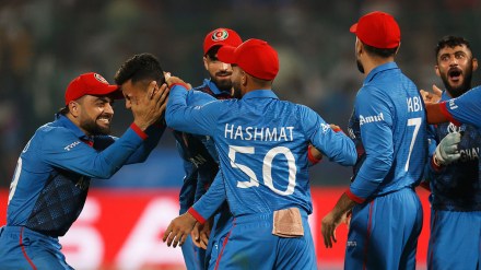 ENG vs AFG: Big upset in the World Cup Afghanistan defeated defending champion England by 69 runs amazing by Mujeeb-Rashid