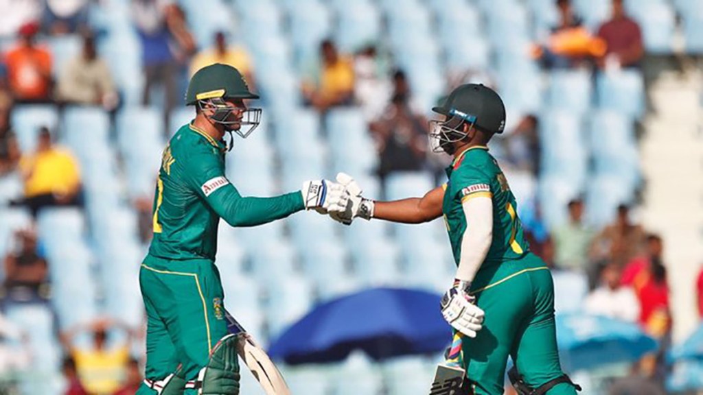 Quinton de Kock storms in the Wankhede South Africa set a challenge of 383 runs in front of Bangladesh