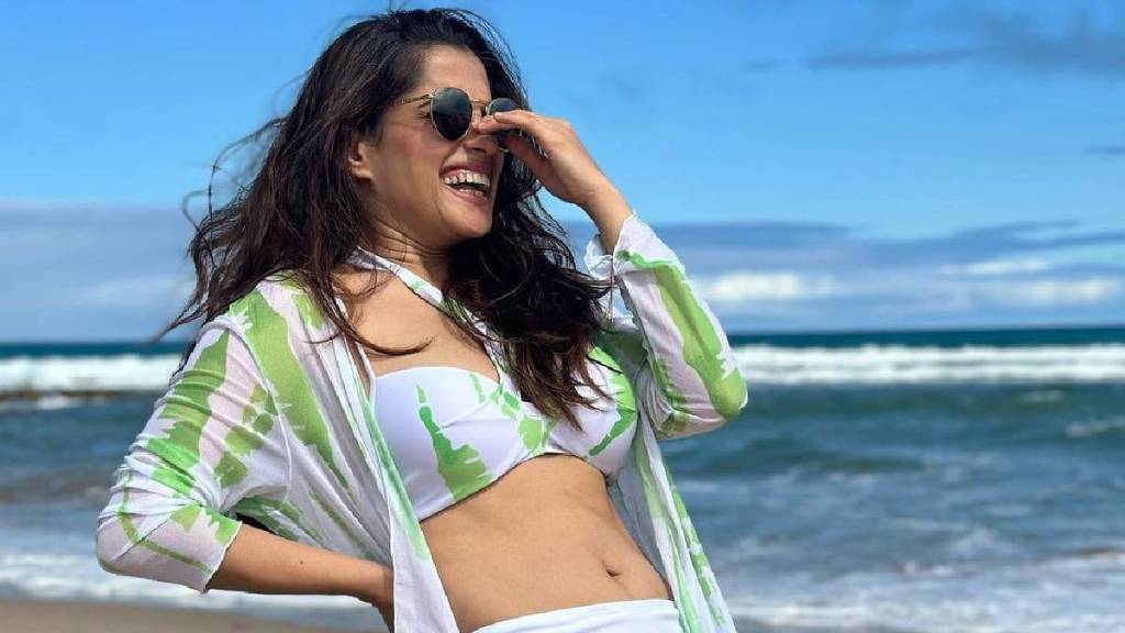 Priya Bapat Trolled Over Her Photo