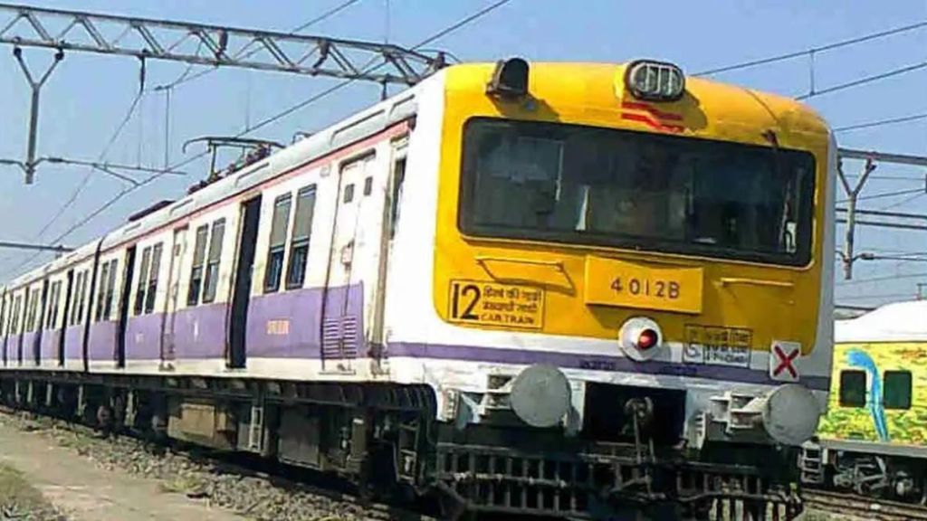 Pune-Lonavala local run in afternoon