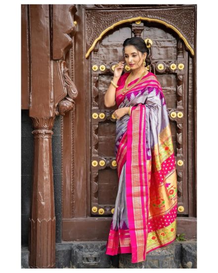 Sayali Sanjeev Grey Saree Navratri 2023