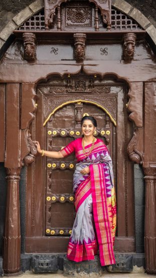 Sayali Sanjeev Grey Saree Navratri 2023