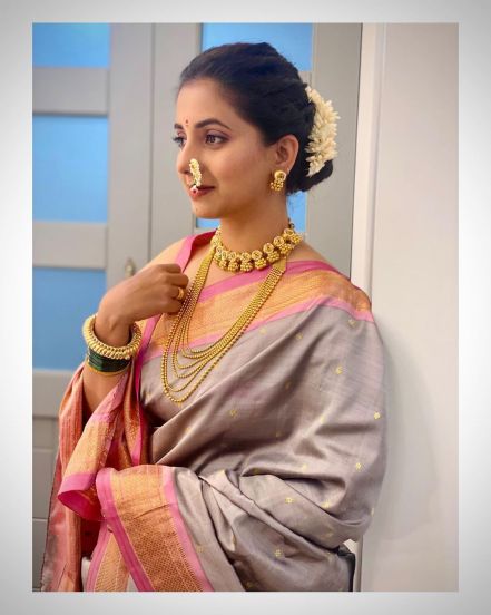 Sayali Sanjeev Grey Saree Navratri 2023