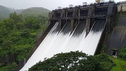 water discharge from Chandoli