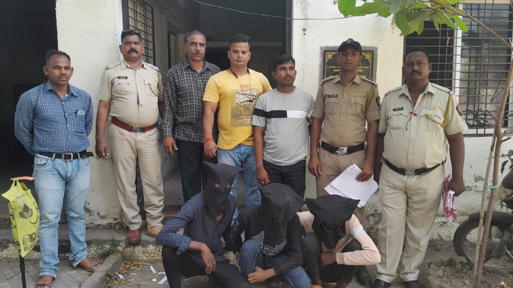 police caught robbers in Akola