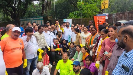 thane bjp mla sanjay kelkar, thane cleanliness drive, cleanliness drive by mla sanjay kelkar, plastic free initiative