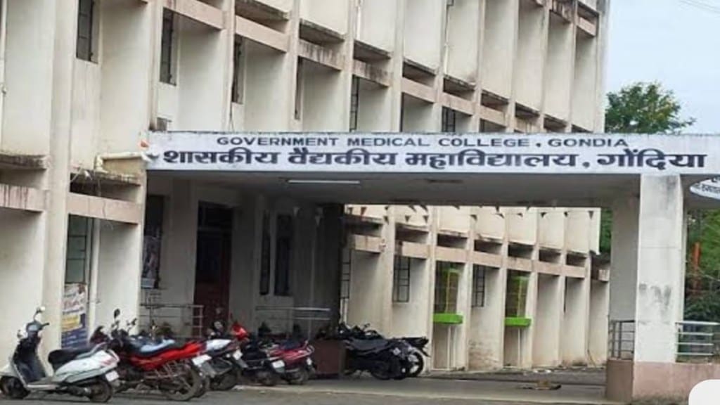 gondia, rural government hospital, 200 posts, doctors, pediatricians