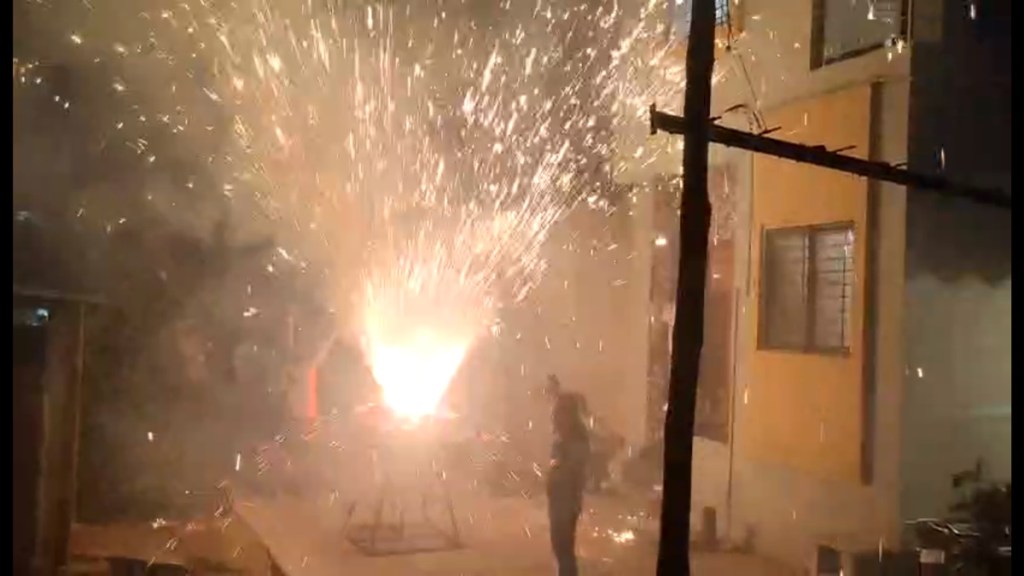 sangli district, kavathe ekand, chandrayaan 3, firecrackers at kavathe ekand