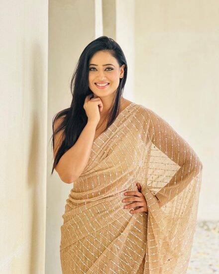 Shweta Tiwari Fees