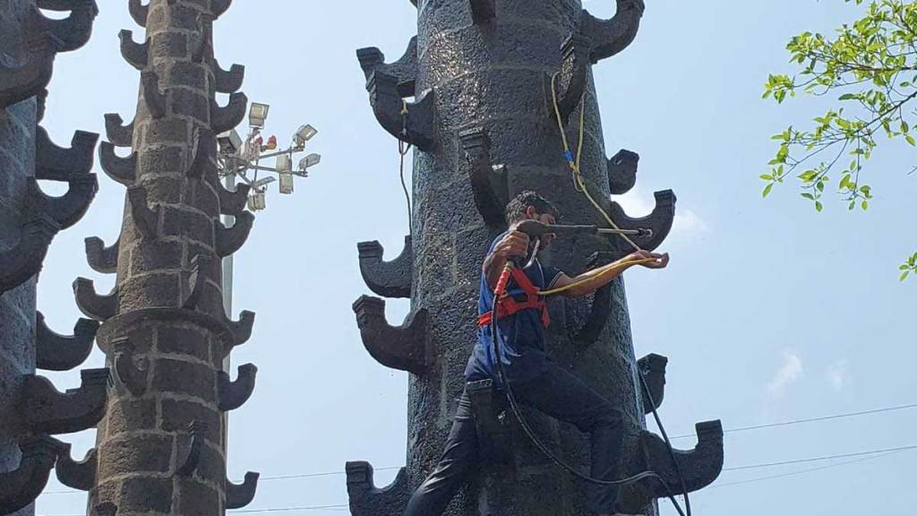 cleanliness campaign at mahalakshmi temple