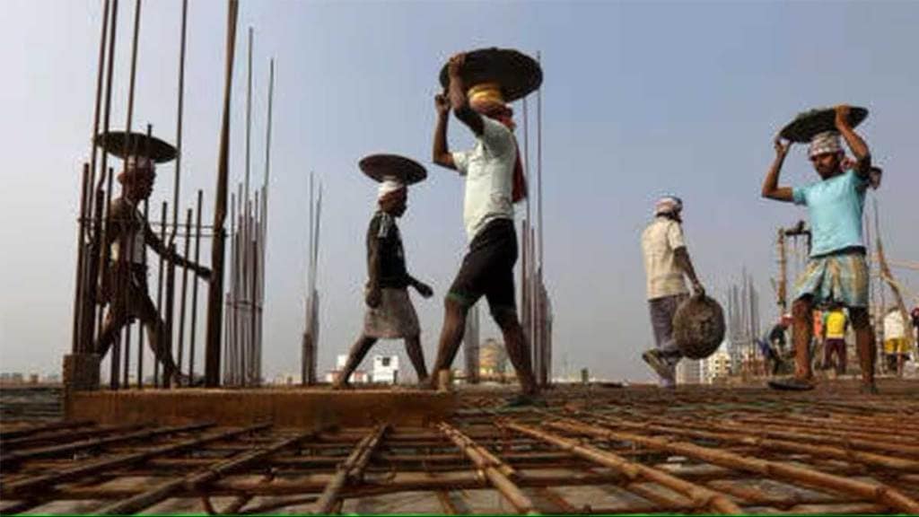 maharashtra government close mid day meal scheme for construction workers