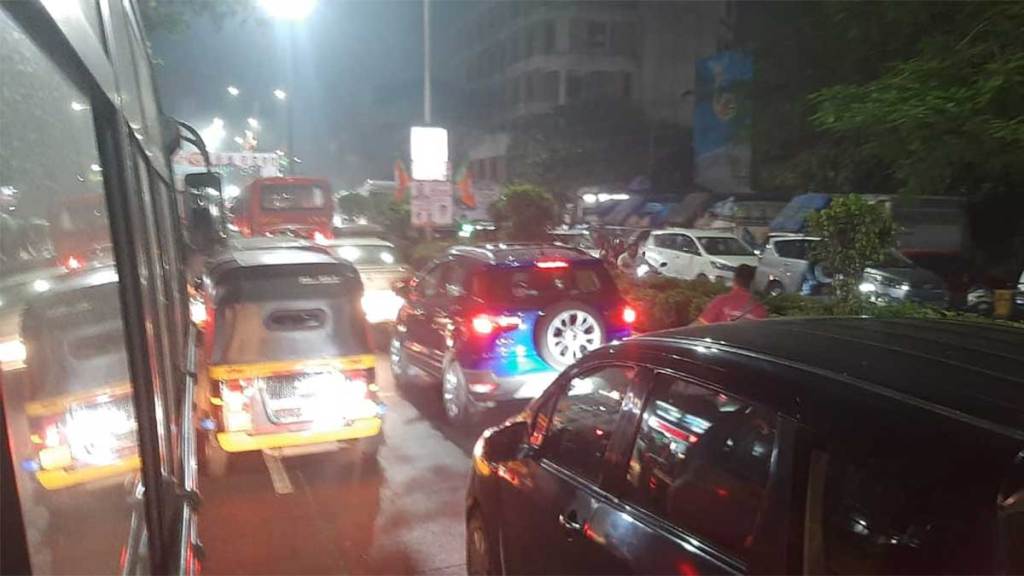 navi mumbai residents face huge traffic jams during jan samvad program of maharashtra bjp chief chandrashekhar bawankule