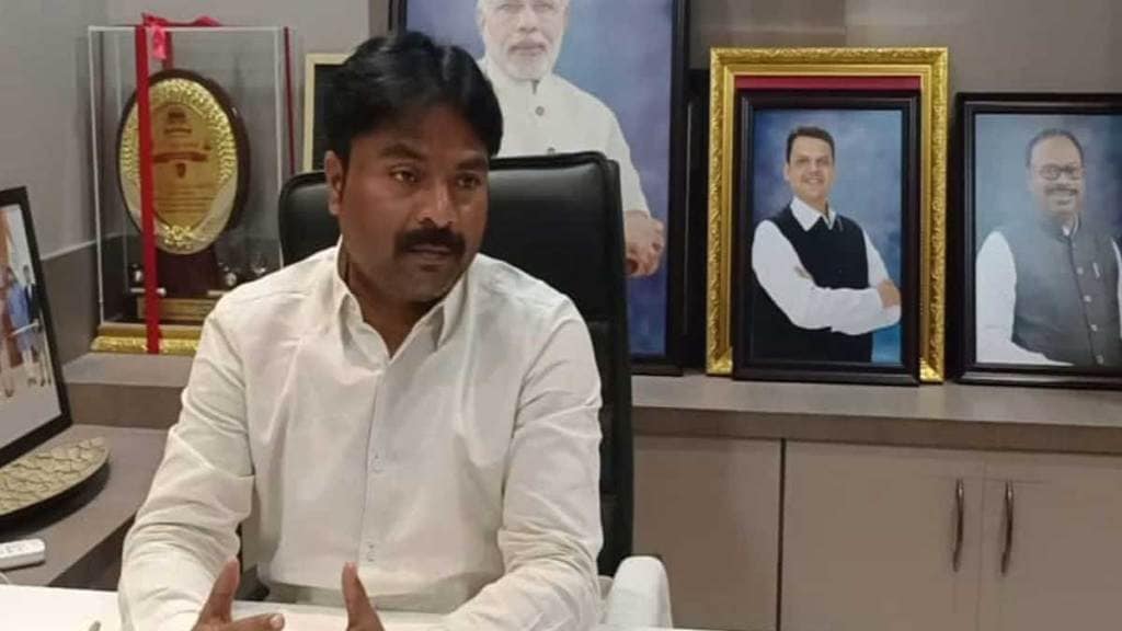 bjp leader ravi patil slams mla vikram singh sawant over severe water crisis in jat taluka