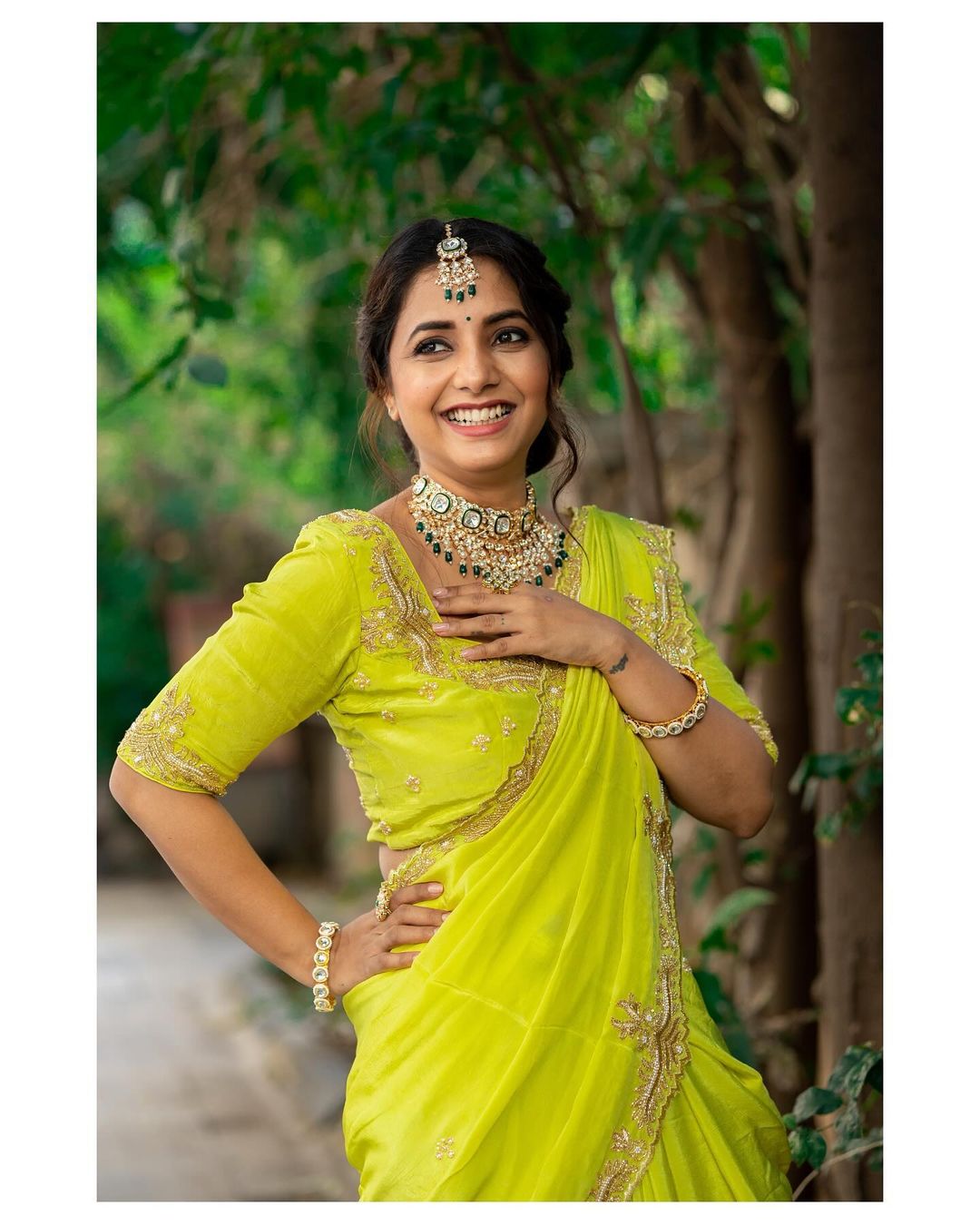 20% OFF on Saj Readymade Traditional Brahmni Nauvari Saree - Yellow Color  on Snapdeal | PaisaWapas.com