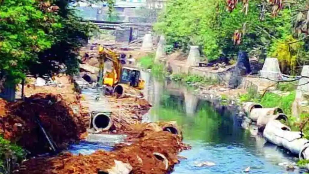 work of sewage channels is poor