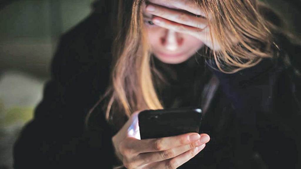 Cases of sextortion in mumbai